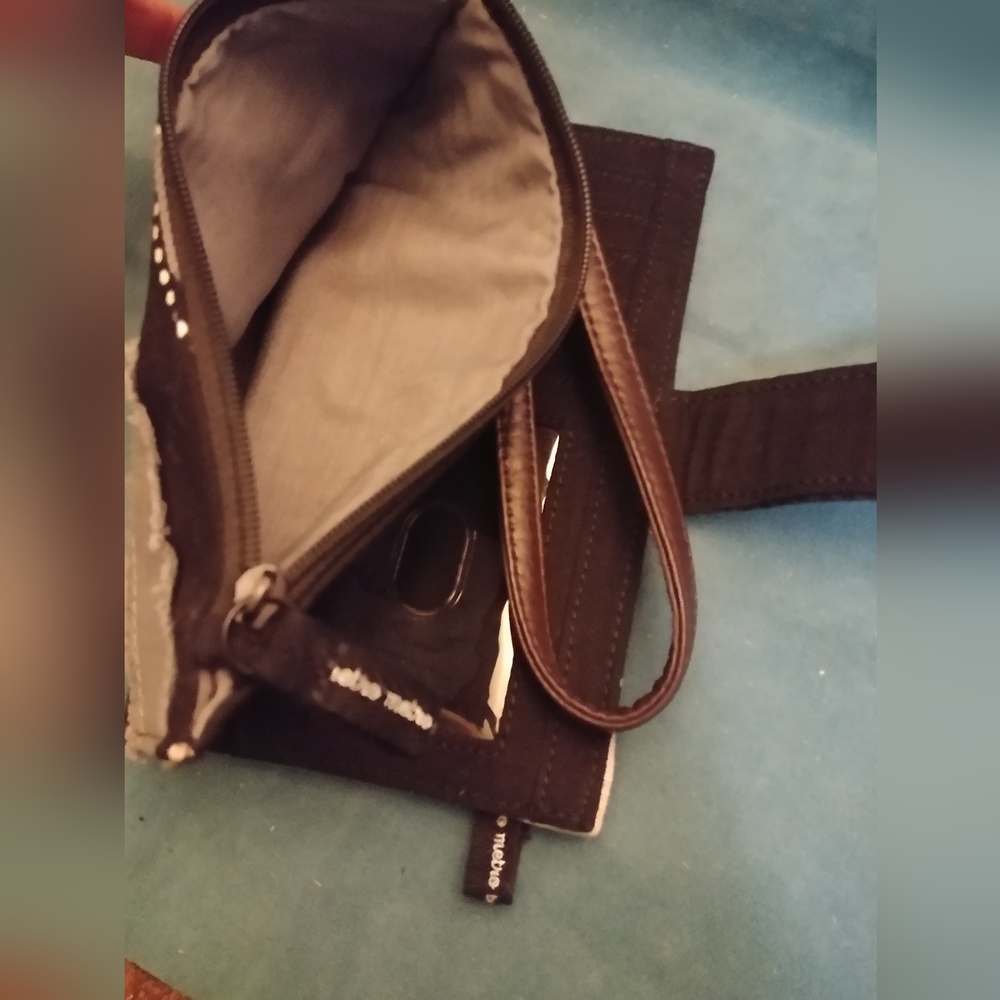 Metro Metro Thrirty One Wallet View 4